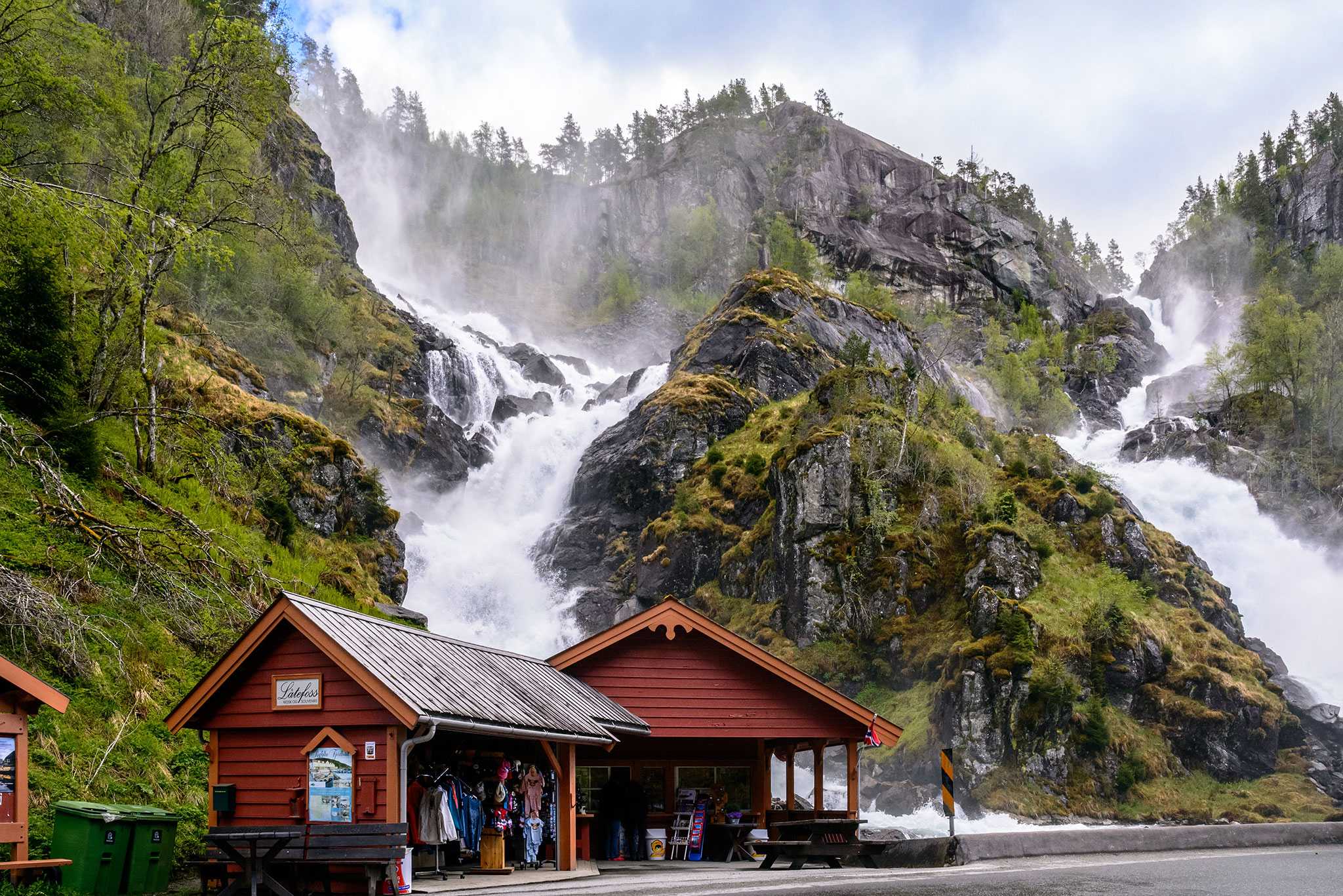 Låtefossen